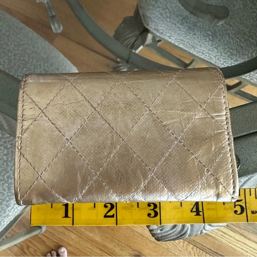 Chanel Palette Metallic Aged Flap Card Case Authentic 2011 Gold - Picture 9 of 15